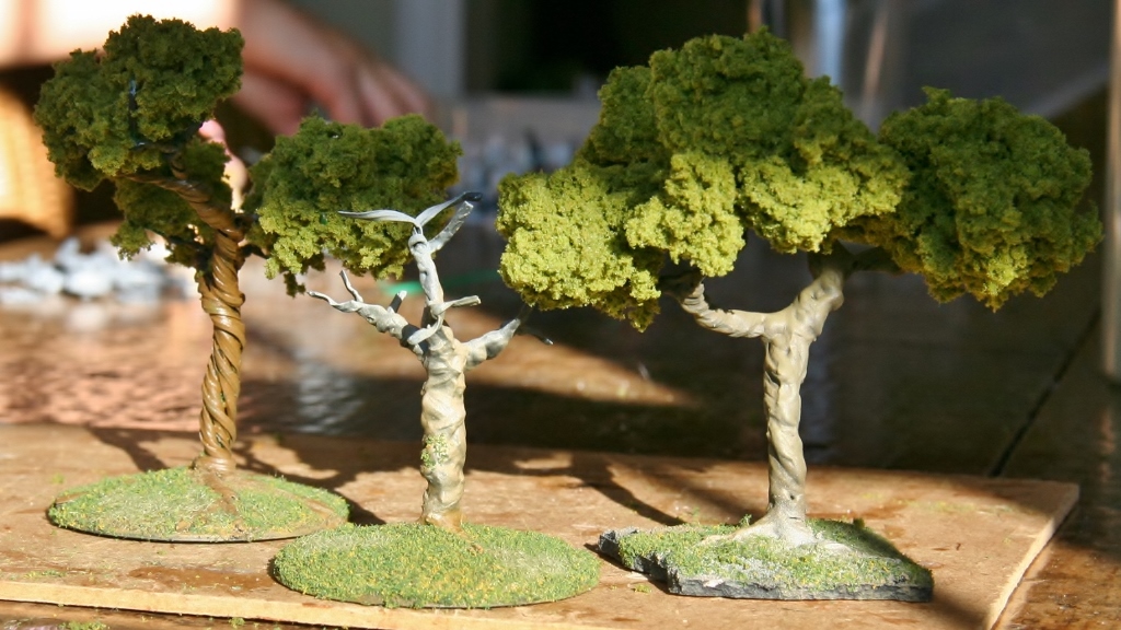 How to Make Miniature Trees with Twist Ties